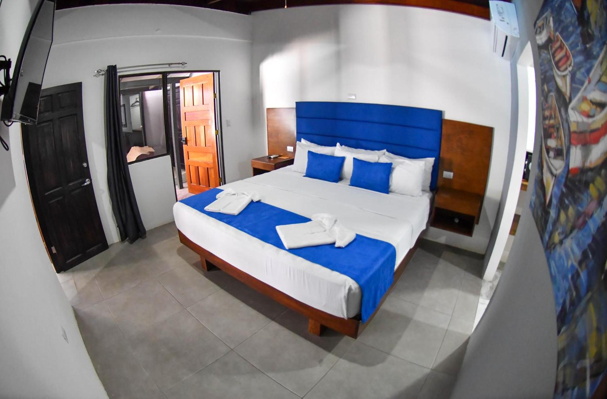 Republik Hotel, Bistro And Nightclub On Site Jacó Exteriér fotografie